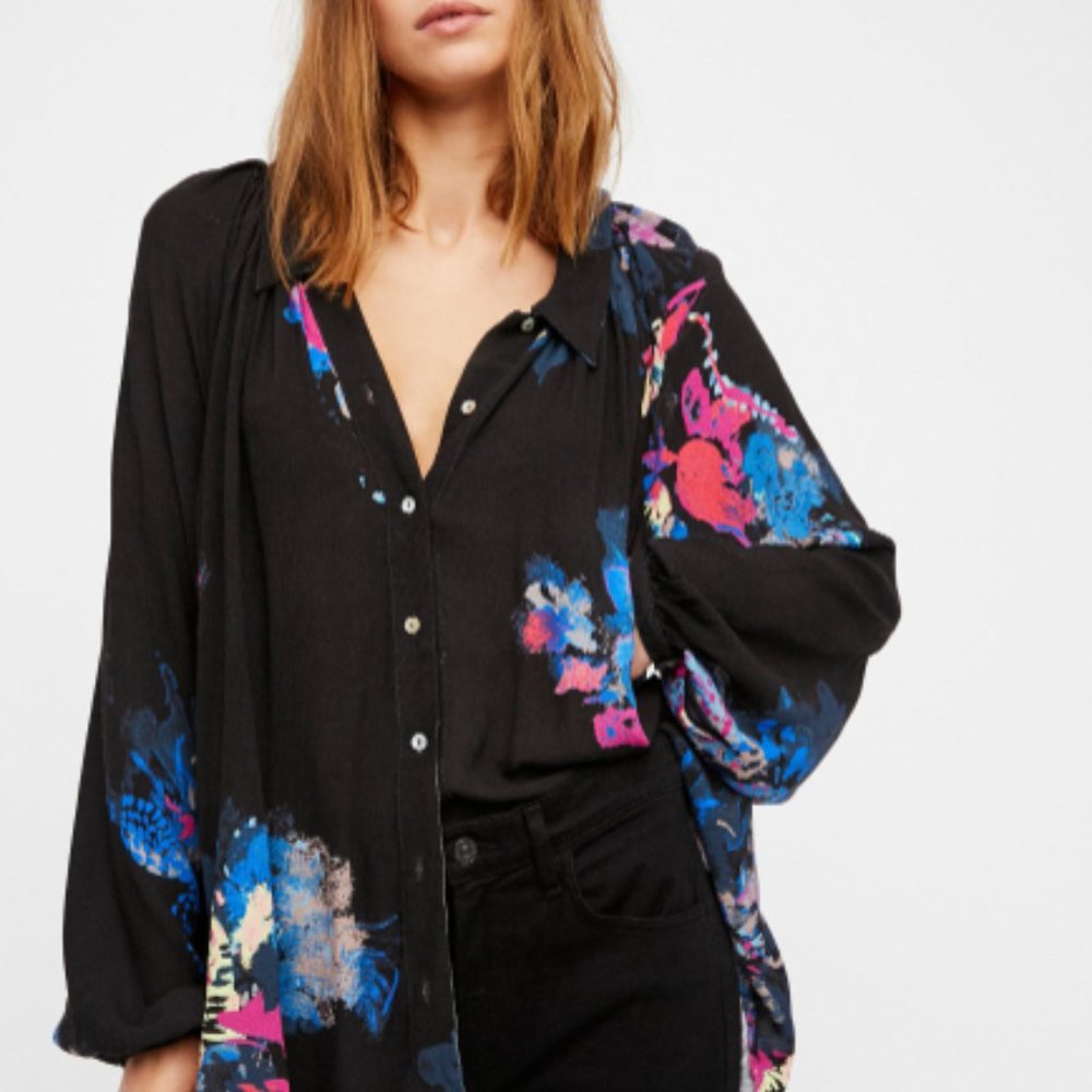 FREE PEOPLE Meadow Lark Buttondown Blouse In Black | Size Medium